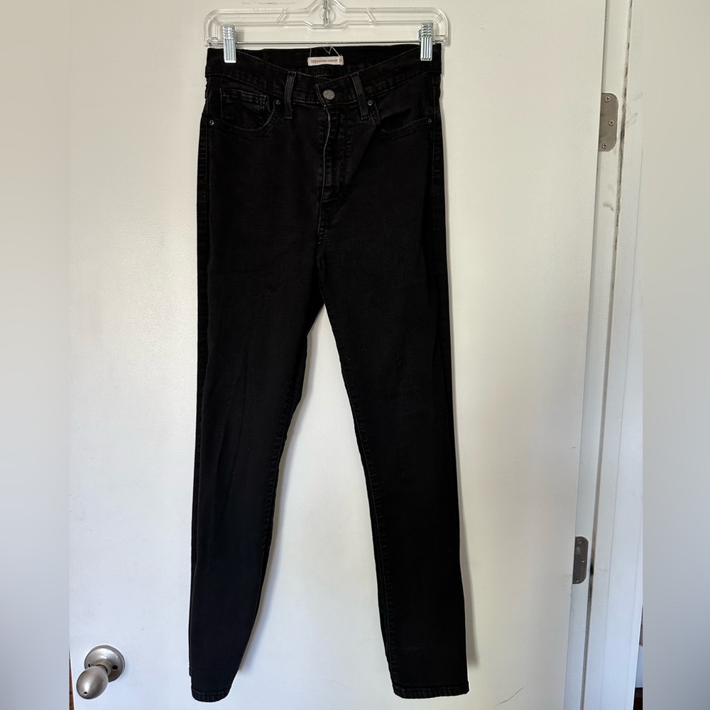 Levi’s 724 High Rise Straight Jean